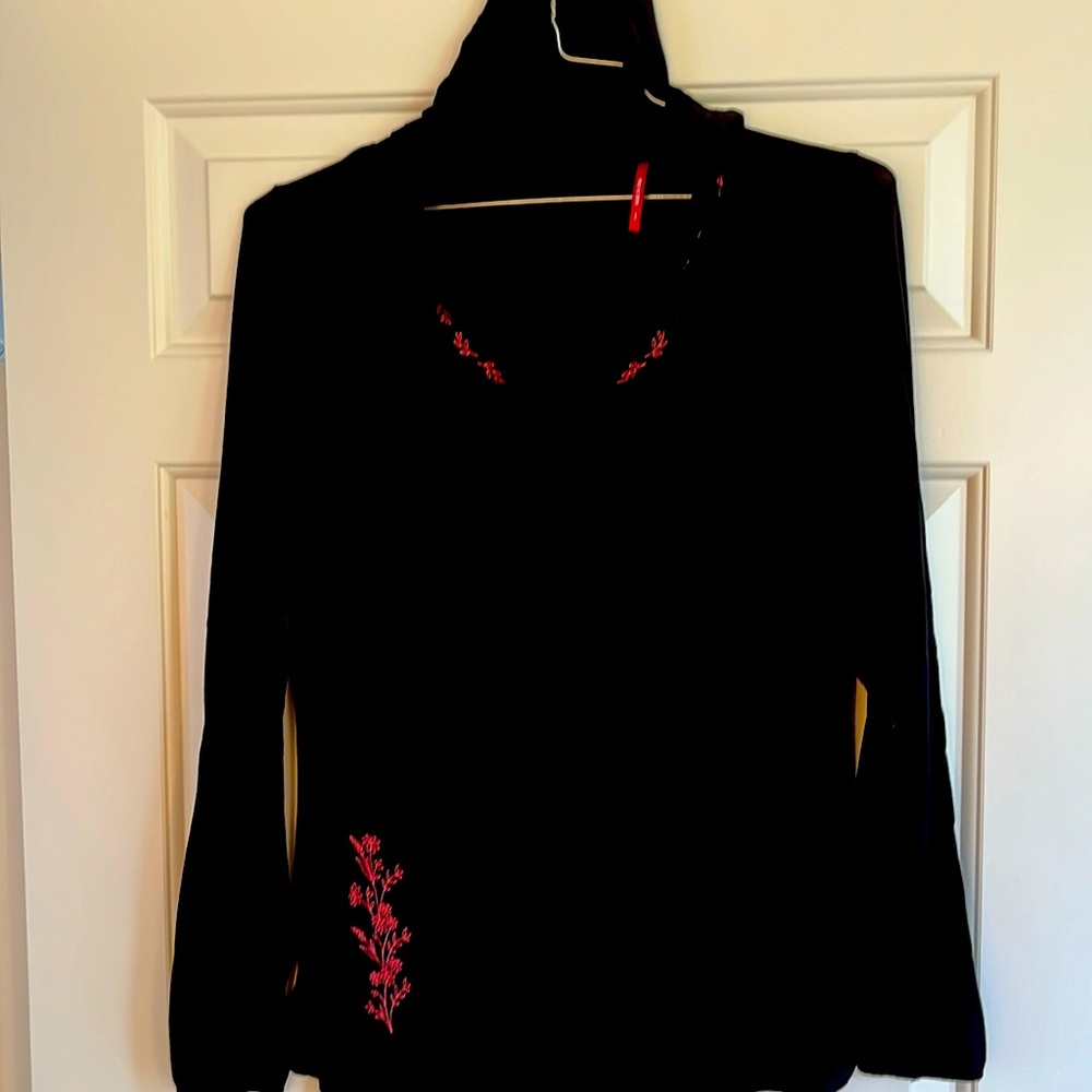Alp-n-Rock lightweight hoodie size small